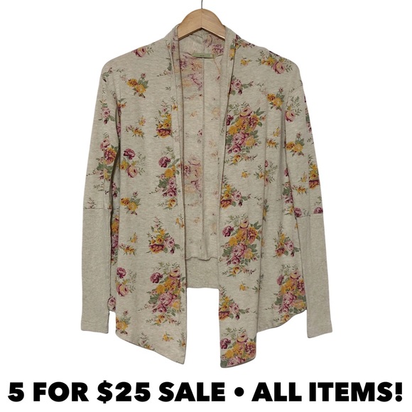 Alternative Apparel Sweaters - Alternative Apparel Floral Cardigan